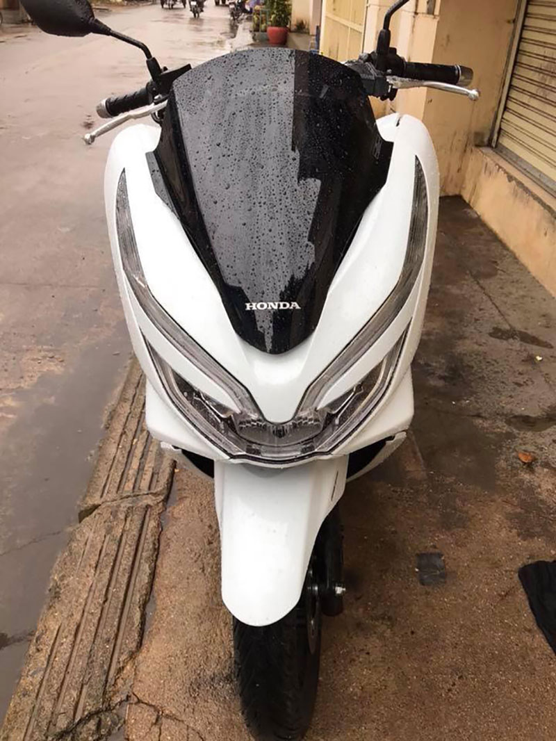 Xem trước hình ảnh thực tế Honda PCX thế hệ mới Xem trước hình ảnh thực tế Honda PCX thế hệ mới